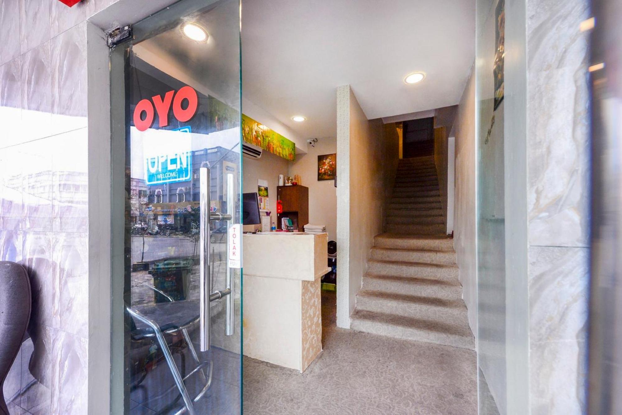 Oyo 90693 Sri Rampai Hotel Kuala Lumpur Exterior photo
